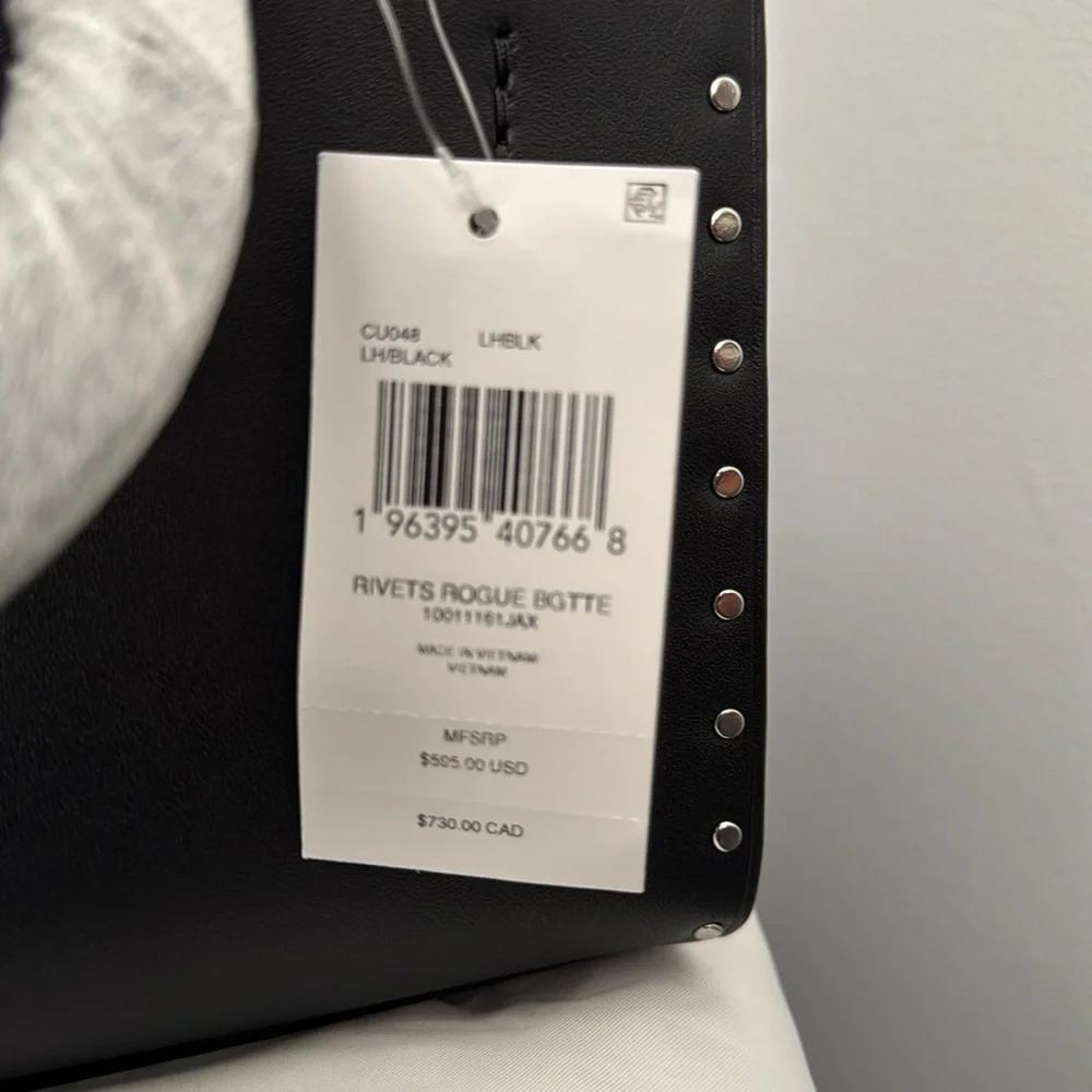 Coach Rogue 26 with Rivets - Picture 5 of 12